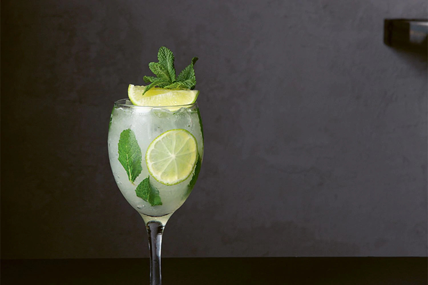 IVY GIN GIMLET – A Few Cocktails